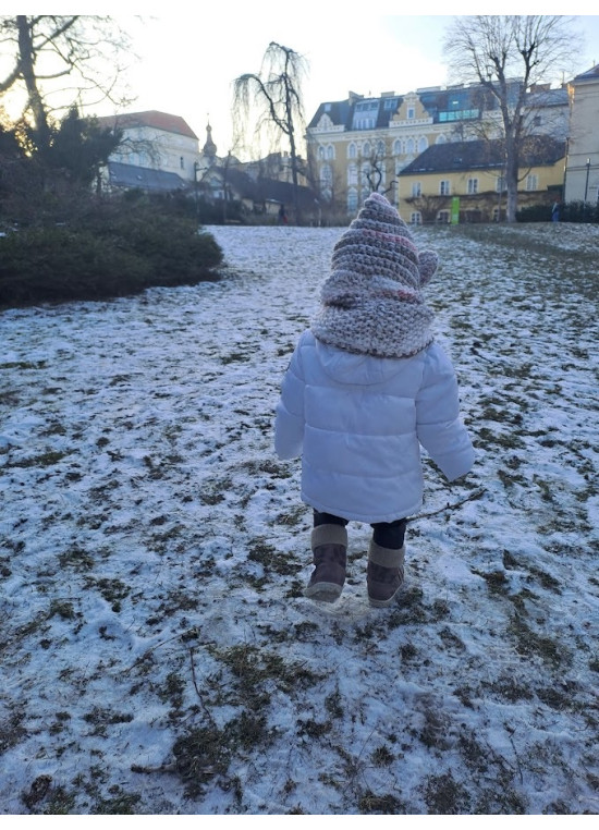 Gestrickte Kinder-Balaclava mit Öhrchen S